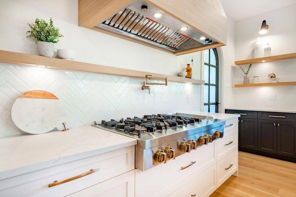 Kitchen remodeling